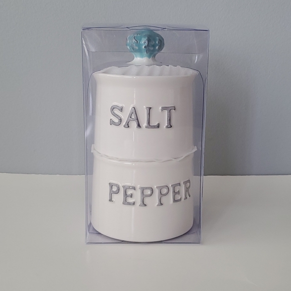 THL Other - THL Classic Cream Blue Salt and Pepper Containers